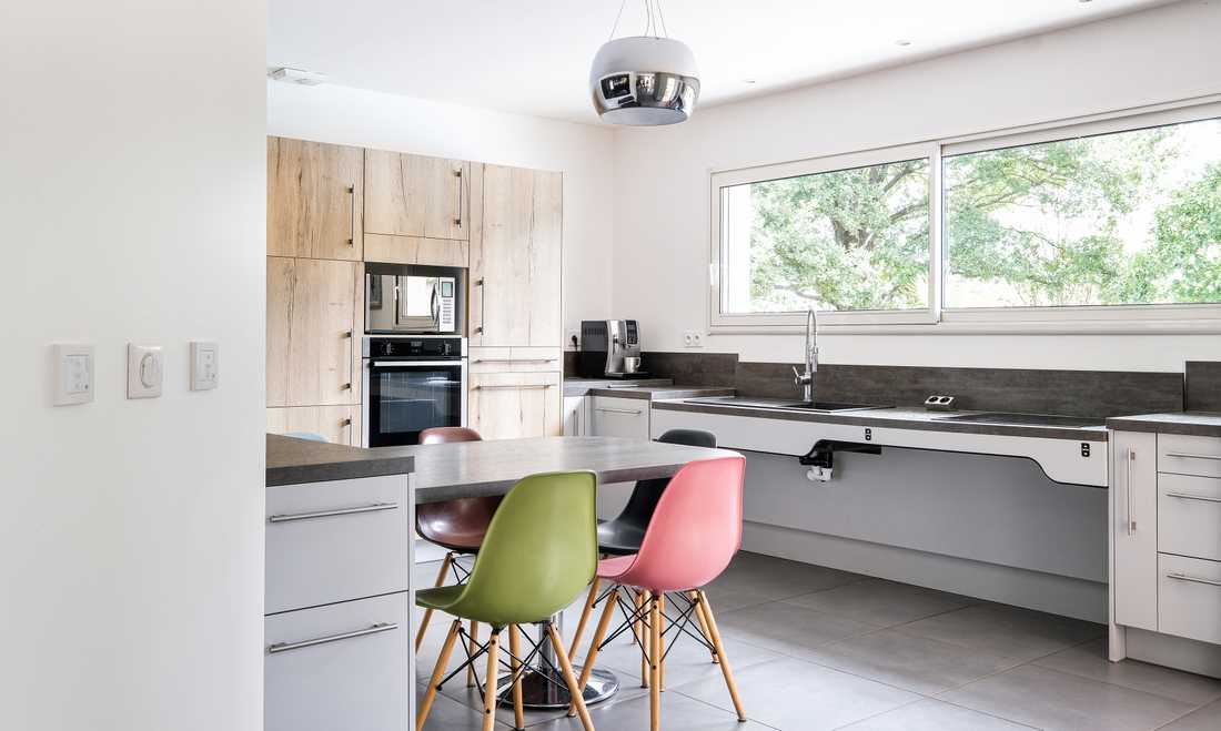 Design of a kitchen accessible to people with disabilities and people with reduced mobility (PRM) by an interior designer in Lille